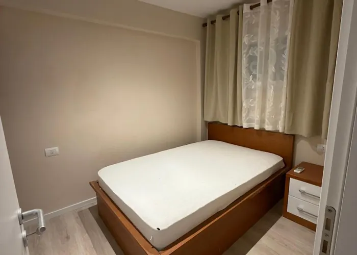 Aj - Extended Τίρανα